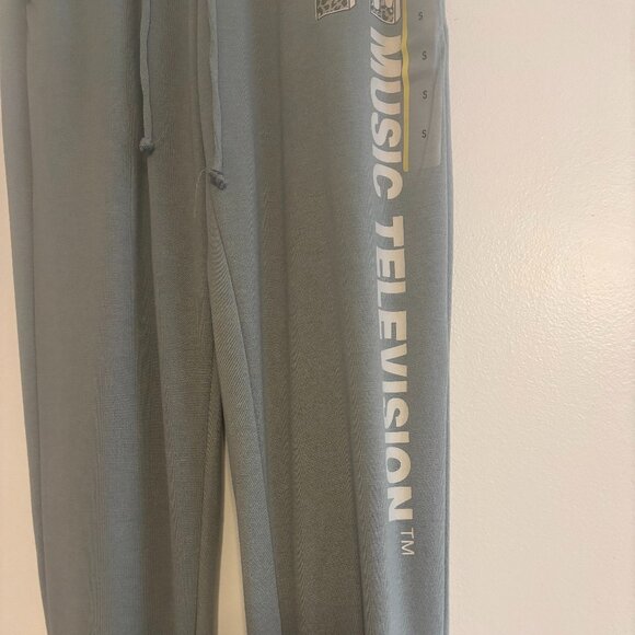 MTV Logo Graphic Jogger Pants - Lounge Sweat Pants, Green Women Size Small NWT - Picture 5 of 6